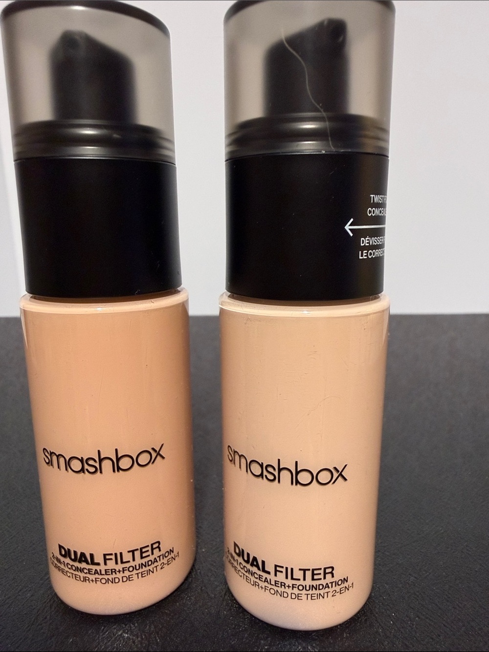 Smashbox Dual Filter Concealer + Foundation Duo in fair light 4 cool fair 1 cool
